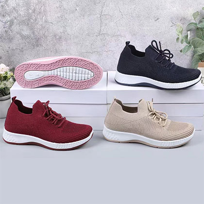 Comfortable Mesh Sports Shoes