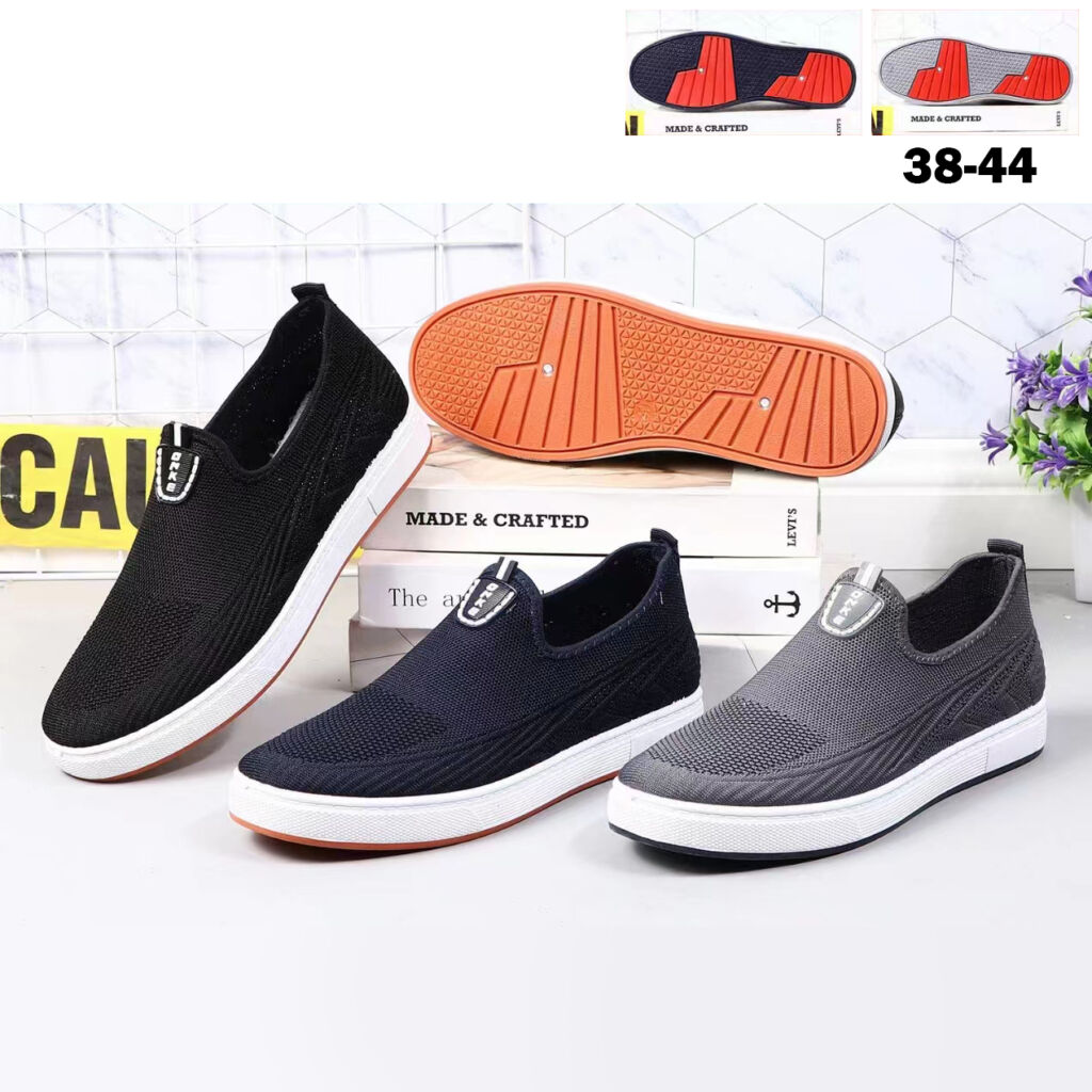 MenCasual Sneakers